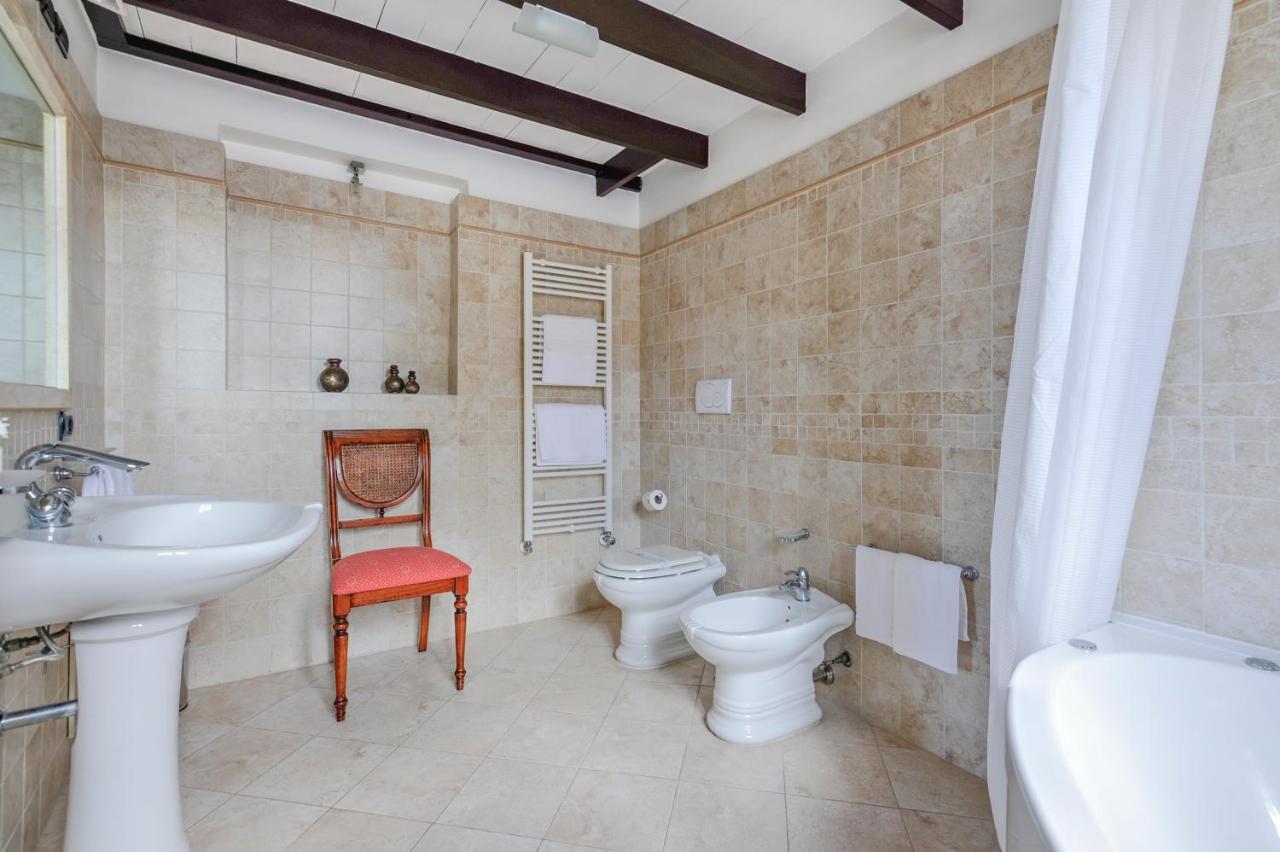 Castriota 19 - Jacuzzi Apartment Sit Lecce Exterior photo